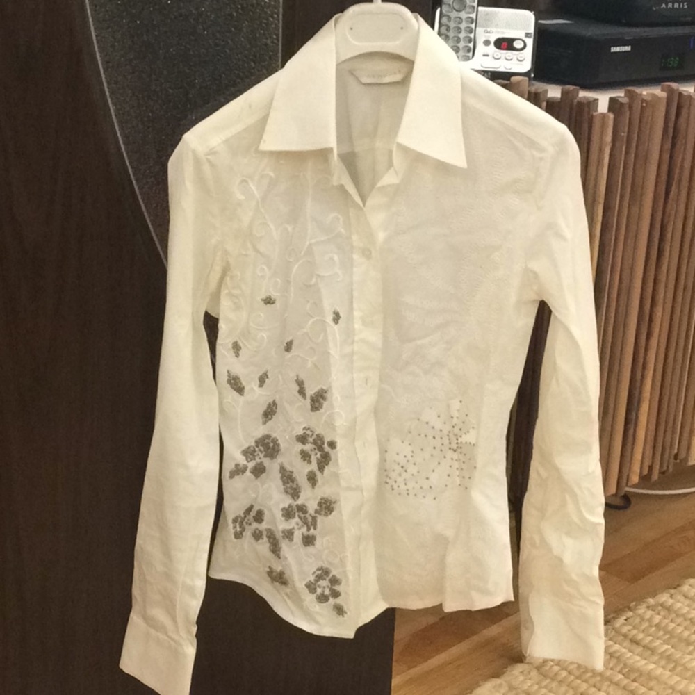 Servile Stretch Embroidered embellished blouse S